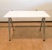 Biurko IKEA 120x60 + mata GRATIS + organizer kabli