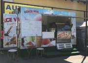 Gotowy punkt do sprzedaży lodów - PRZYCZEPA