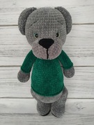 Misio w zielonym sweterku na szydełku handemade 