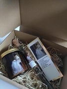 Literacki zestaw prezentowy świeca sojowa zakładka herbata box vintage