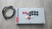 Kontroler do bijatyk Fightbox PC