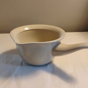 Naczynie, tygielek z dzióbkiem, ceramika vintage. Pruszków lata 60.–70.