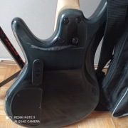 Sprzedam gitare basowa