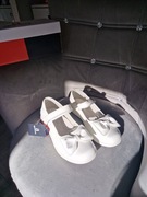 Białe lakierowane baleriny z kokardką r.37 ! długość wkładki 22,5 cm!!