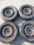 Sprzedam opony wraz z felgami stalowymi 