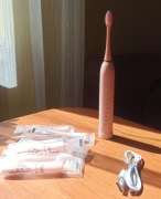 Szczoteczka elektryczna różowa nowa