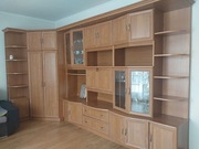 Meble pokojowe - meblościanka z szafą narożną