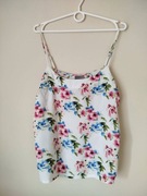 Letnią bluzeczkę na ramiączkach rozmiar 40