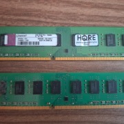 Pamięć DDR 3 Kingston 2 x 2GB 10600 nr 500