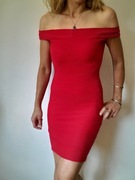 Sexowna czerwona sukienka S