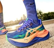 Buty do biegania Asics Superblast 3