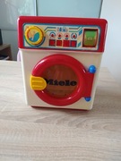 Duża pralka i żelazko dla dziewczynki