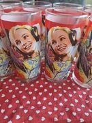  9 szklanek cocacoli,wysyłka smart