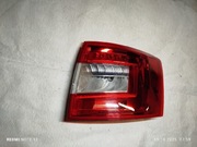 LAMPA PRAWY TYŁ SKODA OCTAVIA III 5E9945096B Kombi ŚWIATŁO TYLNA, PRAWA