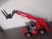 Ładowarka teleskopowa Manitou MRT 2150 - Bruder 2129