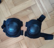 Czarne ochraniacze na łokcie 