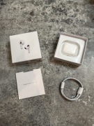 Słuchawki AirPods 3