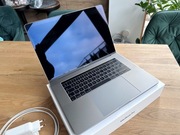 Laptop Apple Macbook Pro 15" JAK NOWY! (MPTR2ZE/A) NOWA BATERIA!
