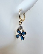 Kolczyki stal chirurgiczna kwiat niebieski z cyrkoniami [K023]