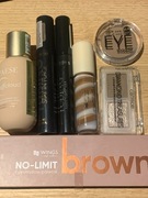 Paese Catrice AA Bell podkład tusze cienie błyszczyk zestaw x 7 szt