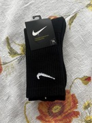 Skarpety czarne wysokie w stylu Nike 95% bawełna