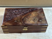 Stara drewniana szkatułka solidna mosiężne obicia 