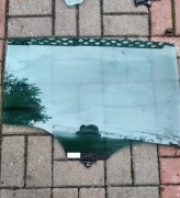 Szyba prawy tył  Kia Sportage IV GT line