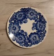 Talerz ozdobny w kwiaty do zawieszenia fajans Koło PRL