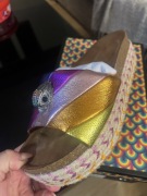 KURT GEIGER BUTY DAMSKIE KLAPKI ROZM 41