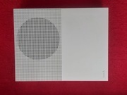 konsola xbox one s 500giga w ładnym stanie,,opis,,