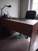 Biurko,krzesło regulowane,szafa czarna,szafka na dokumenty, tel. 795580039