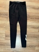 Legginsy Nike One Luxe Tight Fit Dopasowane Obcisłe AT3098-010 S