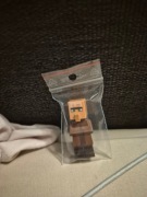 LEGO Minecraft – Wieśniaka (Villager), o oznaczeniu katalogowym min028.
