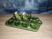 Solniczka i pieprzniczka z talerzykiem na jajka 