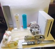 Zestaw Konsola Nintendo Wii biała  ( RVL-001) 