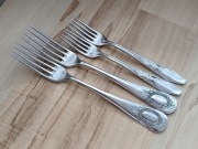 PRZEDWOJENNE WIDELCE MEDALION I BORÓWKI