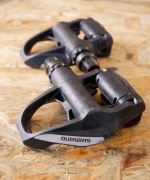 Pedały szosowe Shimano PD-R550 – bardzo dobry stan