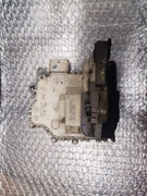 Audi A4 b8 zamek drzwi prawy tył 