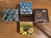 Zestaw kremów firmy Osufi+ płatki pod oczy HudaBeauty 