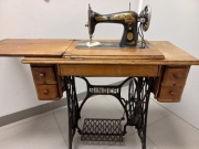 Stara maszyna do szycia Singer