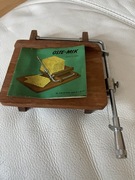 Oryginalna retro krajalnica do serów