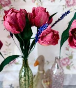 Kwiaty z krepiny tulipany czerwone bukiet rękodzieło wiosna prezent