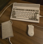 AMIGA 600 z zasilaczem I myszą.      