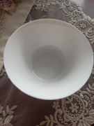 Szklana miska do sałatek biała 