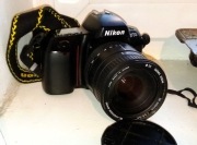 Aparat Nikon F70 