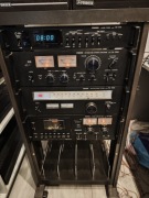 Wieża Fisher z głośnikami i gramofonem