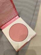 Prasowany róż do twarzy - Petal Pink