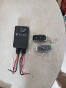 ZM-013 ZDALNE STEROWANIE 230V WŁĄCZNIK NA PILOTA RADIOWY z 2x PILOT 433Mhz