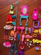 Dodatki akcesoria do Barbie, ubranka, szczoteczki, lusterka i inne