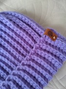 Fioletowa czapka. 100% wełna